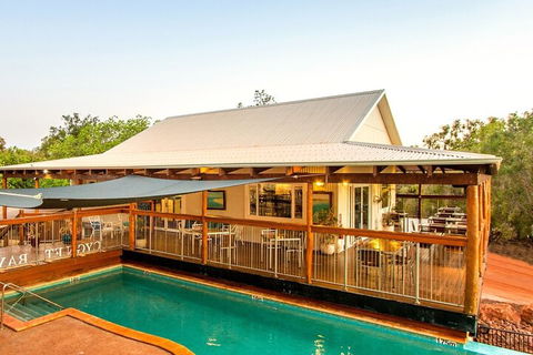 Giant Tides Tour - Cygnet Bay Pearl Farm - Accommodation Broome 3