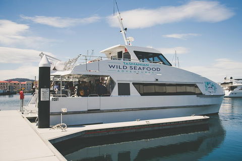 Deep-to-Dish: Tasmanian Seafood Experience - Accommodation Broome 5