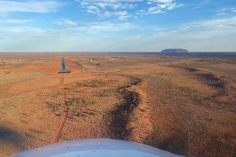 Scenic Flight: Uluru Rock Blast - Accommodation Broome 4