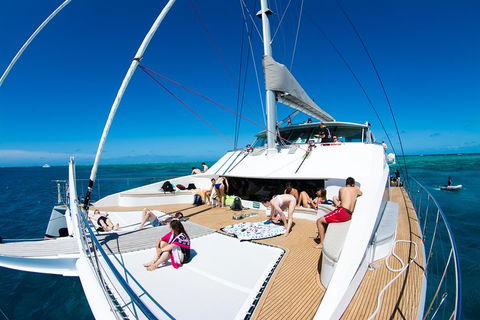Passions Of Paradise Great Barrier Reef Snorkel And Dive Cruise From Cairns By Luxury Catamaran - Accommodation Broome 3