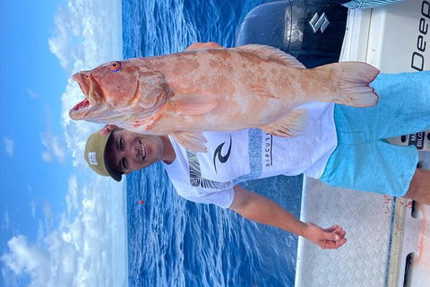 3/4 Day 7 Hour Offshore Fishing Charter - Accommodation Broome 5