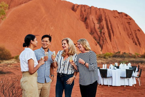 Uluru (Ayers Rock) Sunset With Outback Barbecue Dinner And Star Tour - Accommodation Broome 5