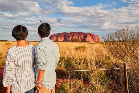 Uluru (Ayers Rock) Sunset Tour - Accommodation Broome 1
