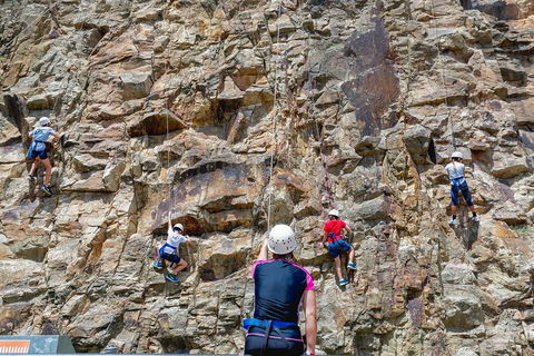 Rock Climbing At The Kangaroo Point Cliffs In Brisbane - Accommodation Broome 2