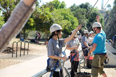 Rock Climbing At The Kangaroo Point Cliffs In Brisbane - Accommodation Broome 3