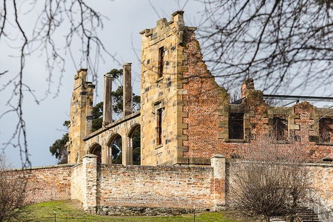 Grand Port Arthur With Guided Isle Of The Dead Tour - Accommodation Broome 0
