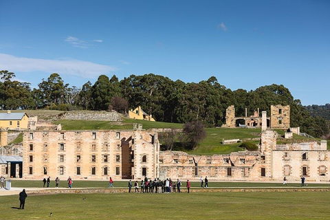 Grand Port Arthur With Guided Isle Of The Dead Tour - Accommodation Broome 2