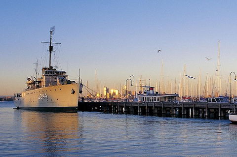 Melbourne City And Williamstown Ferry Cruise - Accommodation Broome 4