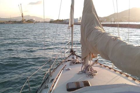Townsville Small Group Early Morning Sailing Cruise Boat Tour Charter Hire - Accommodation Broome 1