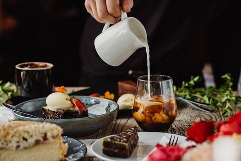 Adelaide Hills Food, Wine, Cheese, & Chocolate - Private Day Tour - Accommodation Broome 5