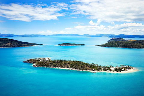 Whitehaven Beach And Daydream Island Cruise - Accommodation Broome 5