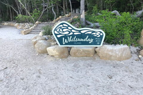 2 Night Small Group Whitsundays Sailing Adventure Aboard Mandrake - Accommodation Broome 1