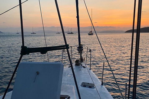 2 Night Small Group Whitsundays Sailing Adventure Aboard Mandrake - Accommodation Broome 2