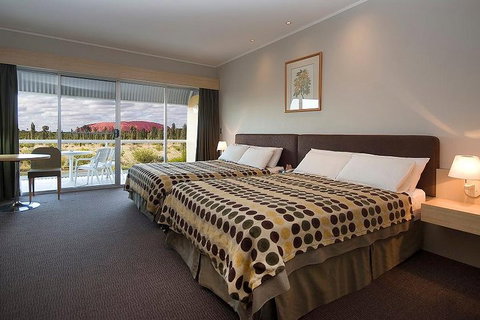 3-Day Uluru-Kata Tjuta And Kings Canyon 4WD Small-Group Eco-Tour From Alice Springs - Accommodation Broome 0