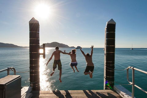 Fitzroy Island Catamaran Transfers From Cairns - Accommodation Broome 0