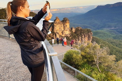 Ultimate Blue Mountains Waterfalls, Walks & Sunset PRIVATE Tour - Accommodation Broome 1