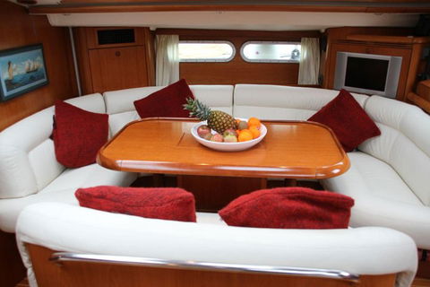 1-Night Whitsundays Private Charter Aboard Cruising Yacht Milady - Accommodation Broome 0