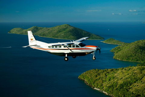 Reef And Island Scenic Flight From Airlie Beach - Accommodation Broome 3