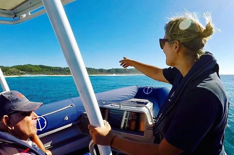 Julian Rocks Byron Bay Cruise - Accommodation Broome 3