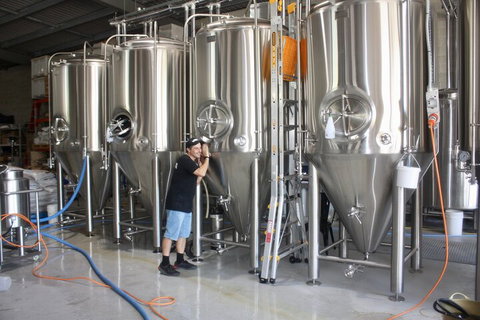 Hipster Sipster Brewery And Distillery Tour - Accommodation Broome 1
