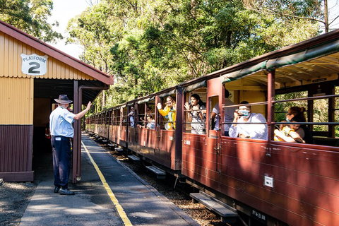 LGBT+ Friendly Full Day Yarra Valley & Dandenong Ranges Private Tour - Accommodation Broome 3