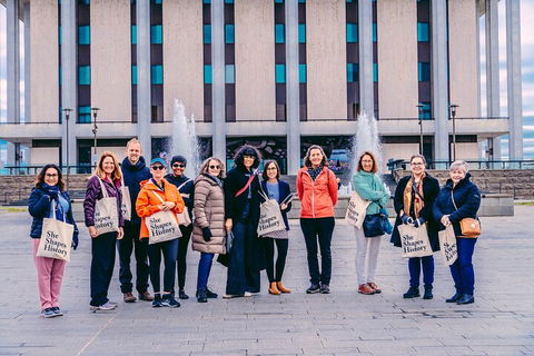 Women's History Walking Tour With Local Guide In Canberra - Accommodation Broome 2