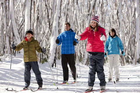 Lake Mountain Snow Trip Including Yarra Valley Chocolaterie From Melbourne - Accommodation Broome 4