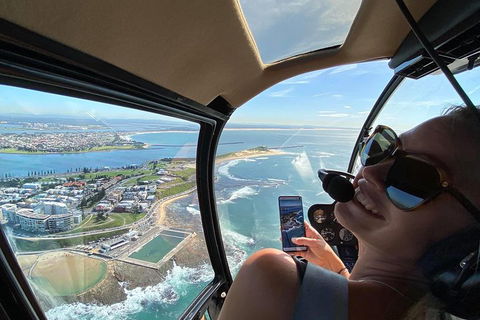 25-30 Minute Newcastle & Macquarie Helicopter Shared Flight - Accommodation Broome 5